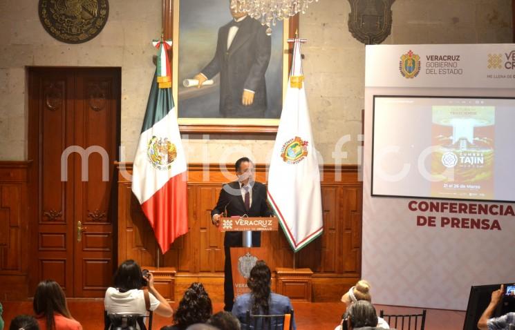 Este año, Cumbre Tajín tiene la premisa de hacer de la cultura el principal atractivo durante este gran Festival de la Identidad, del 21 al 26 de marzo, reiteró el gobernador Cuitláhuac García Jiménez al extender la invitación al turismo para visitar la región Totonaca de Veracruz.

