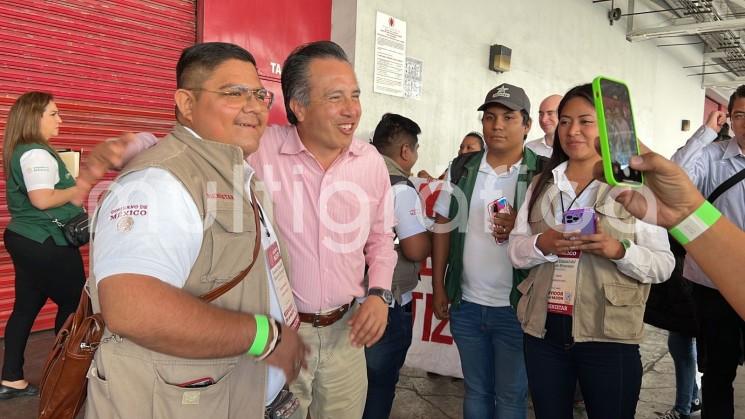 Durante la reunión estatal que el presidente, Andrés Manuel López Obrador  sostuviera con los Servidores de la Nación, se le reconoció al gobernador, Cuitláhuac García Jiménez la disponibilidad y aportes para el avance de expansión del Banco de Bienestar, y asi cumplir con la meta de llegar a las comunidades más apartadas y de difícil acceso.

