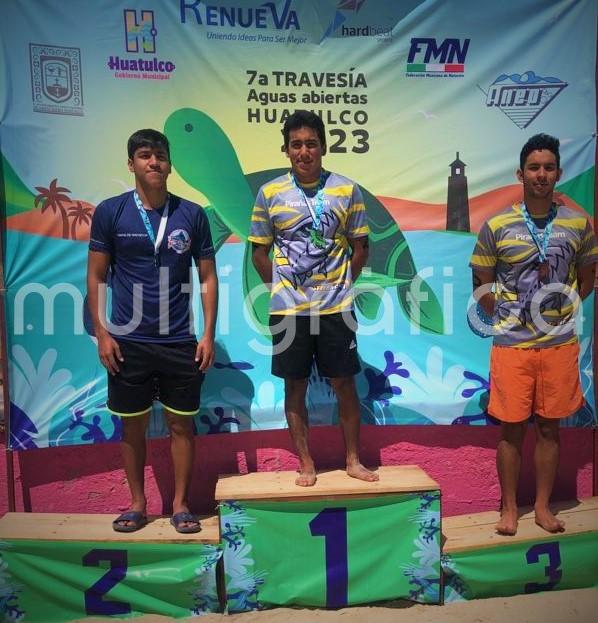 Los nadadores Luis Mario Guzmán Delfín, Ramsés Miranda Vidal y Óscar Maldonado Reyes, lograron su calificación al Campeonato Nacional de Aguas Abiertas 2023, luego de sortear con éxito su participación en el Selectivo Nacional que se realiza en Huatulco, Oaxaca. 