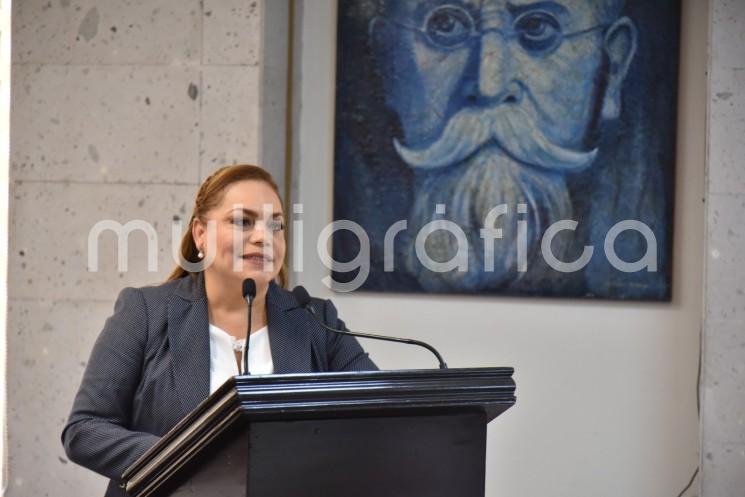 La legisladora Verónica Pulido Herrera presentó una iniciativa ante la Diputación Permanente por la que propone establecer un procedimiento claro y expedito en la renovación de la Directora del Instituto Veracruzano de las Mujeres (IVM), a efecto de dar certeza de los plazos de cada etapa del proceso de selección