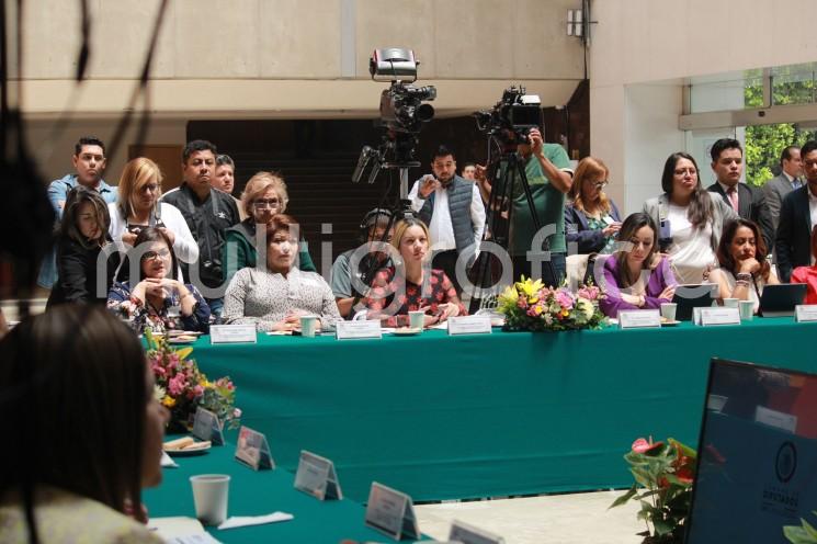 Expone Maribel Ramírez Topete ante sus homólogas las propuestas que ha presentado ante el Pleno del Congreso local y relacionadas con el empoderamiento de las mujeres. 