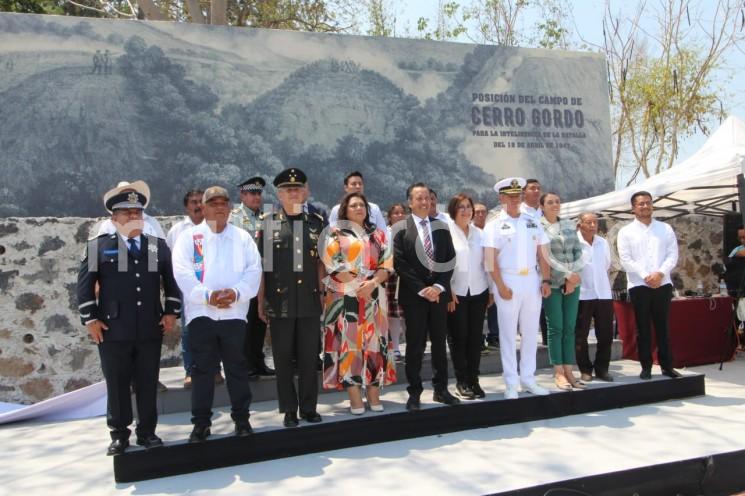 En representación de la LXVI Legislatura del estado de Veracruz, la presidenta de la Mesa Directiva, diputada Margarita Corro Mendoza, asistió al acto cívico conmemorativo, encabezado por el gobernador del estado, ingeniero Cuitláhuac García Jiménez, al cumplirse 176 años de la Batalla de Cerro Gordo.