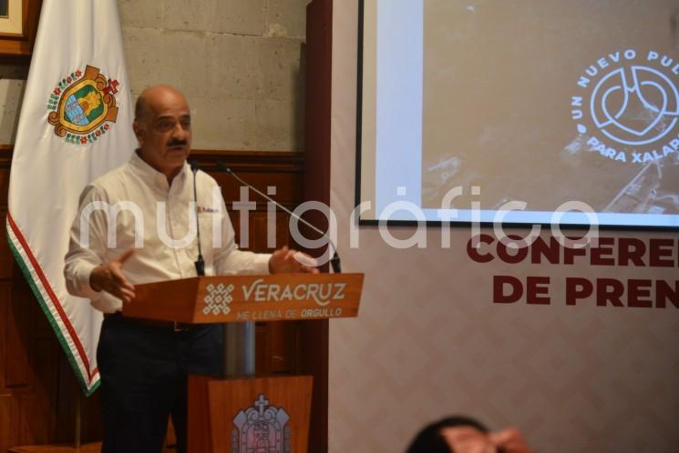 Por su histórica inversión en colectores pluviales y soluciones viales para la ciudad, el presidente municipal Ricardo Ahued Bardahuil agradeció al gobernador Cuitláhuac García Jiménez, quien ha destinado importantes recursos en beneficio de las y los xalapeños. 