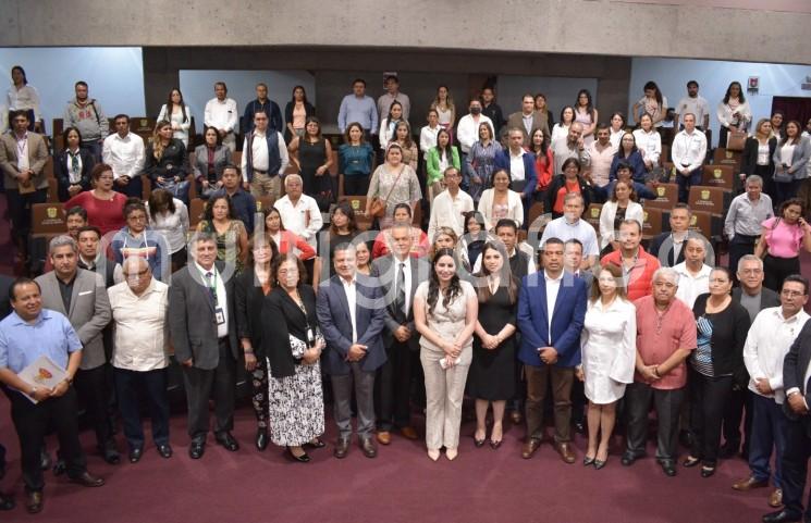 En su participación en el Pleno del Frente para la Preservación de la Seguridad Social en el Estado de Veracruz (FPSSEV), el diputado Marlon Eduardo Ramírez Marín, presidente de la Comisión Permanente de Seguridad Social del Congreso de Veracruz, subrayó que el actual reto del Instituto de Pensiones del Estado (IPE) es con miras al futuro, para garantizar los pagos a las y los pensionados. 