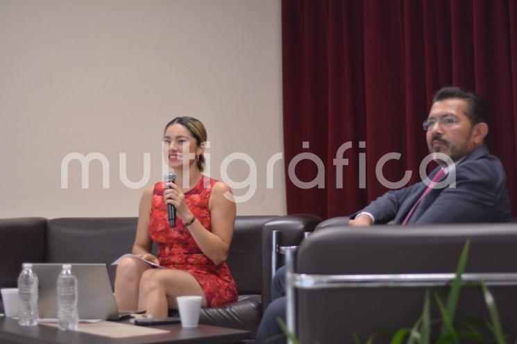 En la conmemoración del Día Naranja y por iniciativa de la diputada Maribel Ramírez Topete, se realizó el conversatorio virtual Registro Nacional de Obligaciones Alimentarias y su impacto en Veracruz, con el objetivo de proporcionar las herramientas que ayuden al cumplimiento de las obligaciones en la materia y para la protección de niñas, niños y adolescentes de la entidad.