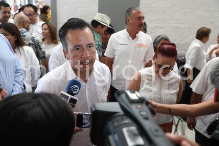 En cumplimiento al acuerdo con el programa IMSS-Bienestar, ya están listas las primeras 300 unidades médicas del sistema estatal para la transferencia a la Federación, afirmó el gobernador Cuitláhuac García Jiménez en entrevista con medios de la capital. 