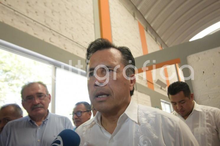 Por decreto y para evitar incendios forestales, durante dos meses se prohibirán las quemas agrícolas en la entidad, informó el Gobernador Cuitláhuac García. 