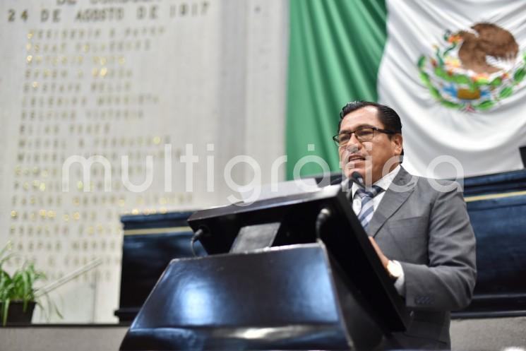 El diputado José Magdaleno Rosales Torres se pronunció por visibilizar la situación jurídica que guardan extrabajadoras y extrabajadores del extinto Sistema de Agua y Saneamiento Metropolitano de Veracruz, Boca del Río y Medellín (SAS).