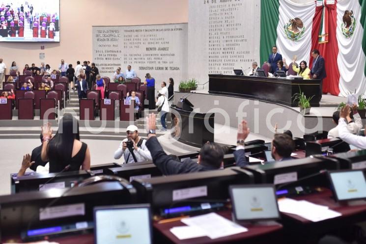 El Pleno de la LXVI Legislatura aprobó el Acuerdo de la Junta de Coordinación Política (Jucopo) por el que exhorta a la Secretaría de Educación de Veracruz (SEV) para que informe a este Congreso sobre las políticas públicas que ha implementado el Estado en materia de educación inicial. 