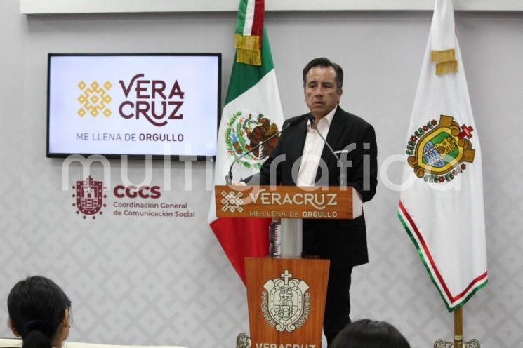 El gobernador Cuitláhuac García Jiménez confirmó la relación de Eder N, alias El R15 o El Petrolero, con el hallazgo de cuerpos en congeladores, tras la detención coordinada entre autoridades de Puebla y Veracruz.