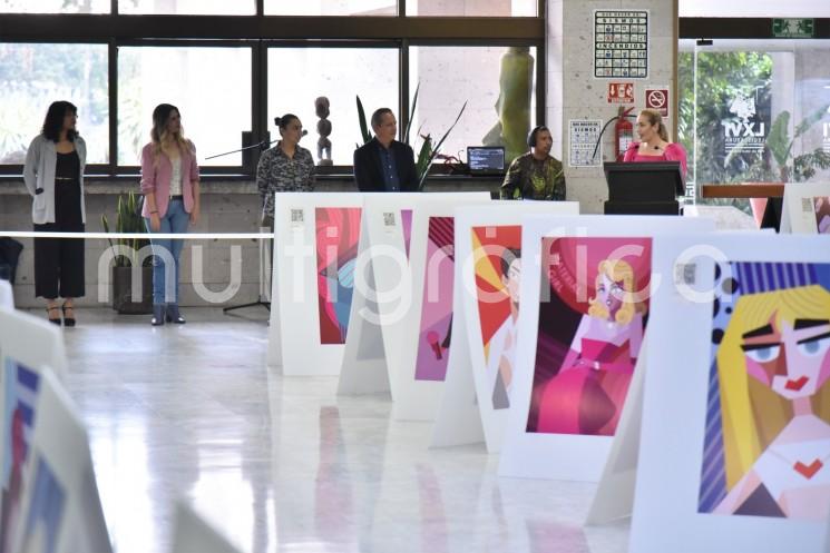 En las instalaciones del Palacio Legislativo del estado de Veracruz, 80 alumnos de segundo semestre de la Universidad Gestalt de Diseño presentaron la muestra denominada Sinfonía Cubista, integrada por carteles de realidad aumentada y que son parte de los trabajos realizados en las asignaturas de animación digital, diseño gráfico y diseño web.