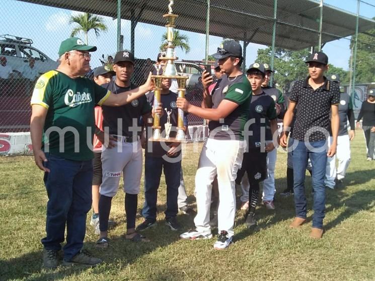 Este sábado deberá surgir el segundo finalista de la quinta temporada de la Liga Instruccional Cañera Daniel Pérez Valdez, cuya alma mater es Ángel Gómez Tapia, líder de la CNPR; Cañeros de Omealca ya espera rival en la final.