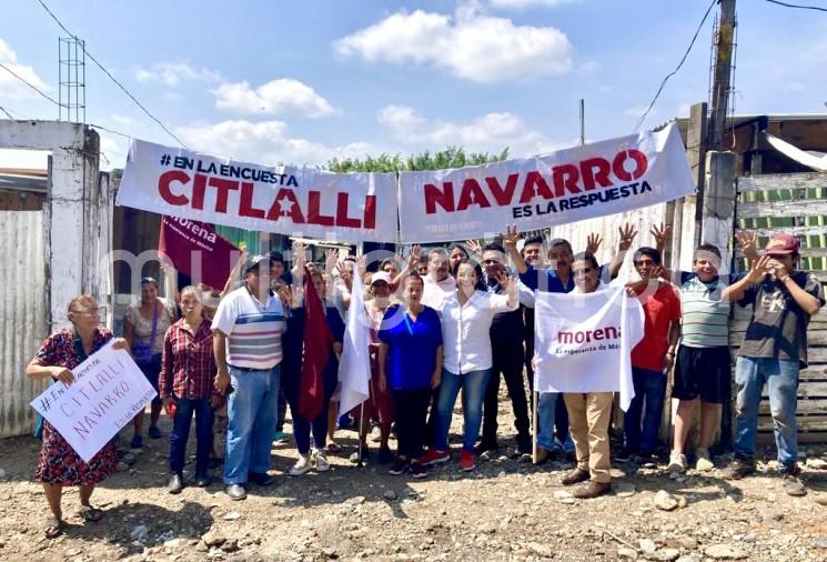 La candidata a coordinar los Comités de Defensa de la 4T, Citlalli Navarro, escuchó a mujeres guerreras y a hombres que luchan diariamente por salir adelante, quienes trabajan en los mercados de Córdoba, Veracruz, municipio en donde la veracruzana también aprovechó para visitar a sus simpatizantes de la Colonia Tierra y Libertad.