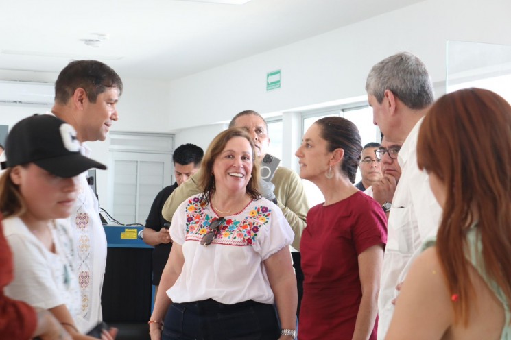 La candidata de Morena a la Presidencia de la República, Claudia Sheinbaum y la Ingeniera Rocío Nahle García, visitaron la terminal del Tren Interoceánico del Istmo de Tehuantepec que se inauguró en diciembre pasado y ha sido todo un éxito.