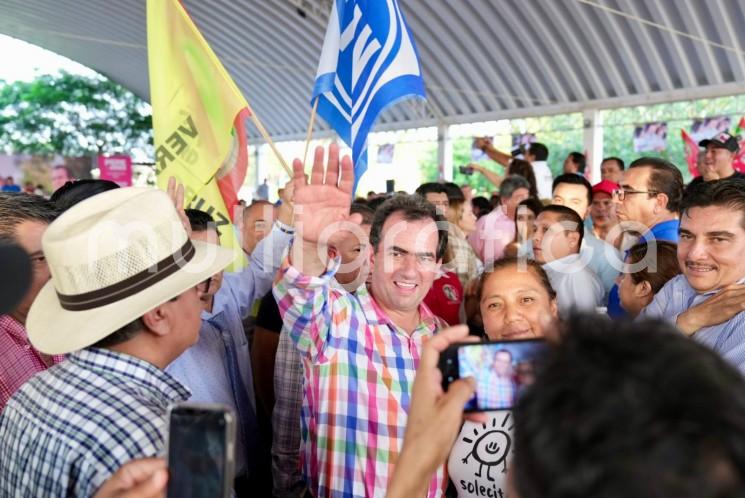 n Veracruz seguro y en paz, donde todas y todos puedan vivir sin temor, es posible. Desde el gobierno del estado, Pepe Yunes encabezará un esfuerzo sin precedentes entre las instituciones de seguridad y la sociedad, en estrecha colaboración, para recuperar la tranquilidad de la entidad.