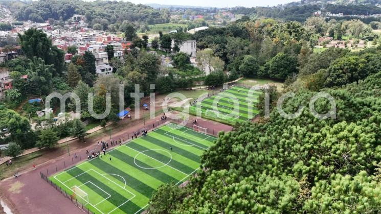 El Parque Ecológico Molino de San Roque fue completamente renovado y reabrió sus puertas este domingo, ofreciendo una cancha de usos múltiples, áreas para acampar, jardinería, bancas, cercado perimetral, iluminación y módulo de seguridad; además de zona de juegos y canchas de futbol, basquetbol y voleibol construidas con apoyo de la iniciativa privada. 