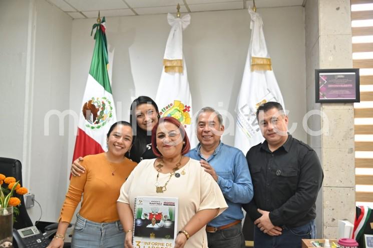 
La diputada por el Distrito VII de Martínez de la Torre, Adriana Esther Martínez Sánchez, realizó el acto de entrega de su informe de labores, de acuerdo con lo dispuesto en la Ley Orgánica y el Reglamento para el Gobierno Interior, ambos del Poder Legislativo del Estado de Veracruz.