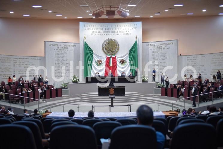 l Congreso de Veracruz otorgó 41 votos a favor, cero en contra y cero abstenciones a la Minuta Proyecto de Decreto por el que se reforman y adicionan diversas disposiciones de los artículos 4° y 27 de la Constitución Política de los Estados Unidos Mexicanos, en materia de conservación y protección de los maíces nativos; proyecto remitido a las legislaturas estatales por la Cámara de Senadores.